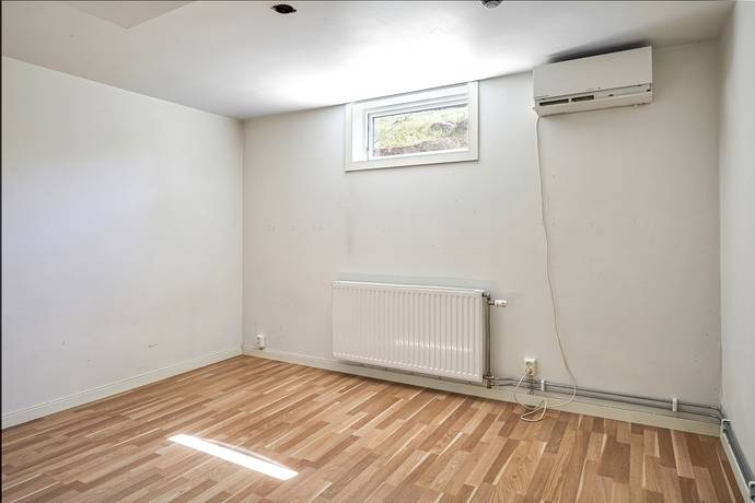 8 rum Villa på Sparregatan 1 Limmared Tranemo kommun - bild 24