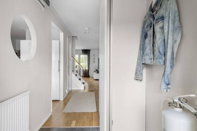 4 rum Radhus på Uranusvägen 35 Skälby Järfälla kommun - bild 15
