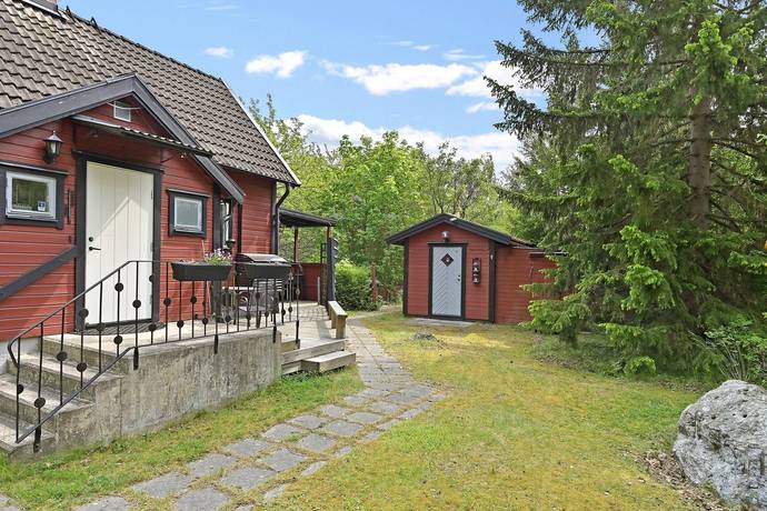 3 rum villa på Alkällevägen 1 Kolvik, Värmdö kommun - bild 1