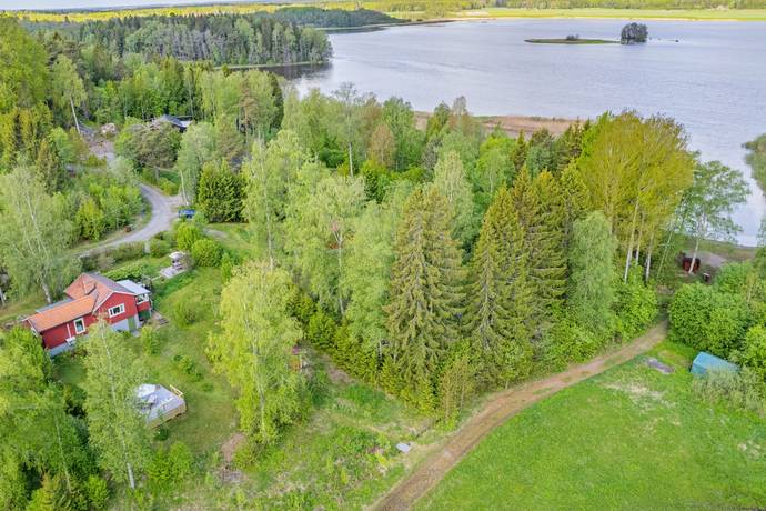 3 rum vinterbonat fritidshus på Norrbergsvägen 17 Vansjö, Heby kommun - bild 1
