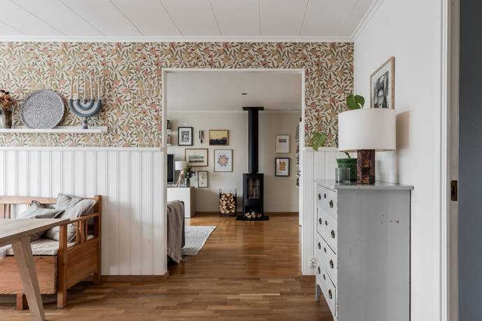 4 rum Villa på Ängabacken 53 Skottvalla Kumla kommun - bild 2