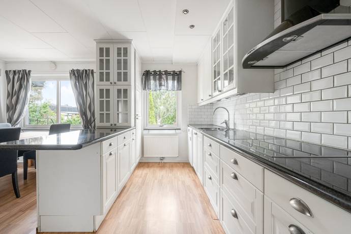 4 rum villa på Stävholmsgränd 75 Skärholmen, Stockholms kommun - bild 4
