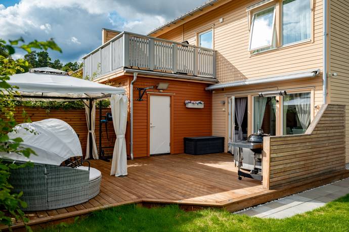4 rum Parhus på Frisells Gata 4H Sanda Ängar Upplands Väsby kommun - bild 1