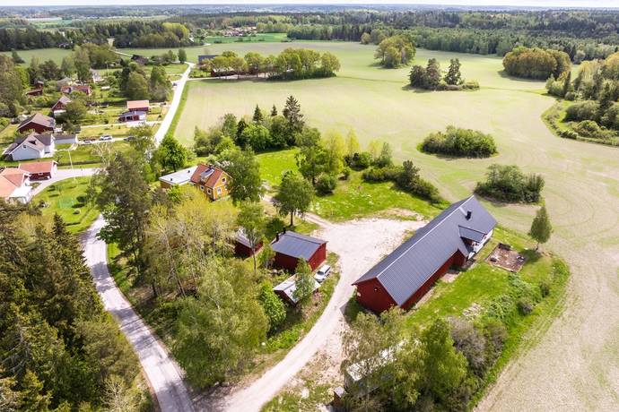 10 rum villa på Nyborg 1 Husby-långhundra, Knivsta kommun - bild 3