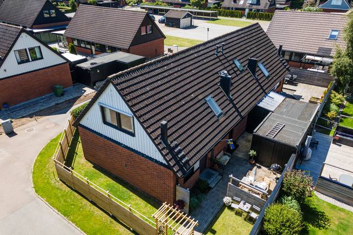 4 rum Parhus på Runristargatan 53 Ättekulla Helsingborgs kommun - bild 1