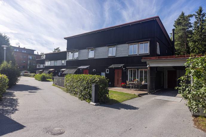 5 rum parhus på Sagovägen 37B Tomtebo/Nydalaviken, Umeå kommun - bild 1