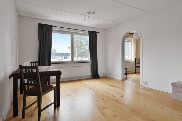 3 rum lägenhet på Hugingatan 16 Valsta, Sigtuna kommun - bild 3
