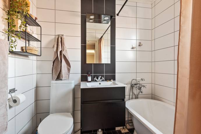 4 rum radhus på Albert Målares väg 12A Täby Kyrkby, Täby kommun - bild 5