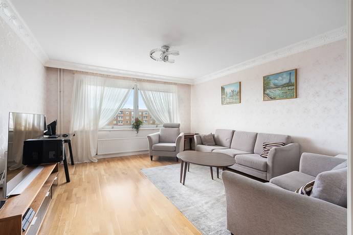 4 rum lägenhet på Granövägen 44 Södertälje, Södertälje kommun - bild 2