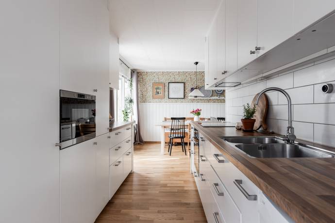 4 rum Villa på Ängabacken 53 Skottvalla Kumla kommun - bild 4