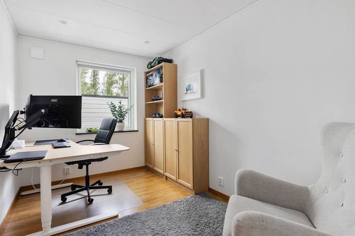 9 rum Villa på Evavägen 20 Hjälmarbaden Örebro kommun - bild 26
