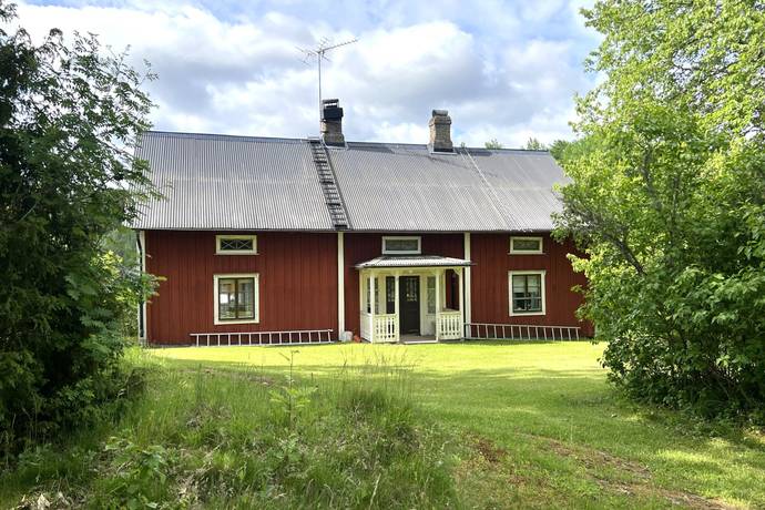4 rum Gård/skog på Simonsryd 5 Vetlanda kommun - bild 1