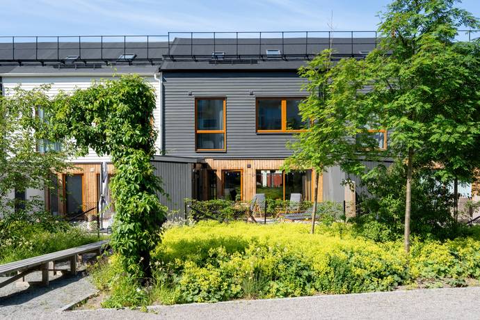 6 rum radhus på Johannesbäcksgatan 77F Östra Salabacke, Uppsala kommun - bild 1