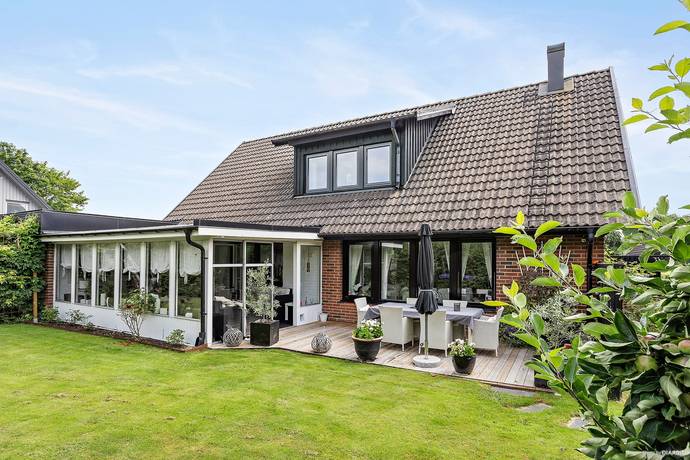 7 rum villa på Hammargatan 7 Teckomatorp, Svalövs kommun - bild 1