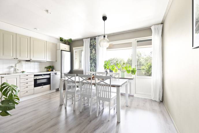 3.5 rum Lägenhet på Bergshöjden 58 Hallonbergen Sundbybergs kommun - bild 12