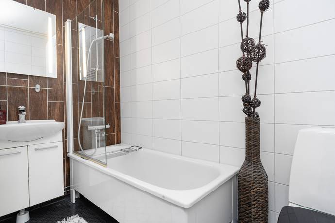 7 rum Villa på Solgatan 6 Bregården Karlskoga kommun - bild 28