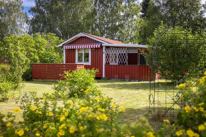 1 rum fritidshus på Bäckebro kolonistuga, Kolonivägen 57 Strömsbro, Gävle kommun - bild 2