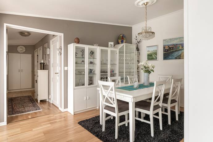 5 rum Radhus på Backsippegatan 13 Hålabäck Kungsbacka kommun - bild 18