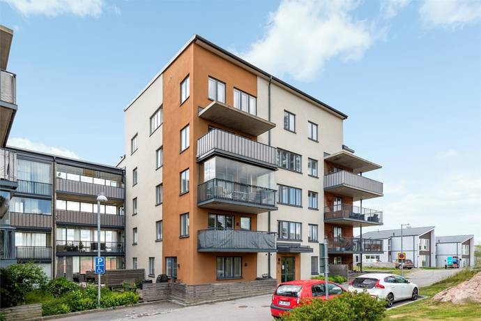2 rum lägenhet på Runvägen 11 Åkersberga, Österåkers kommun - bild 1