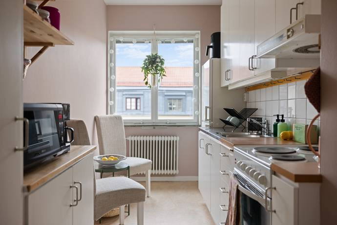 2 rum lägenhet på Hägerstensvägen 117A, vån 4 Aspudden, Stockholms kommun - bild 4