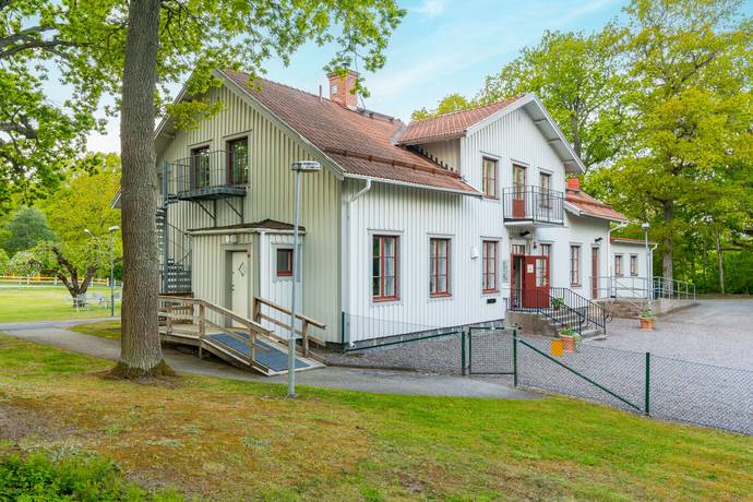 14 rum Villa på Ekvägen 6 Centralt Gnesta kommun - bild 29