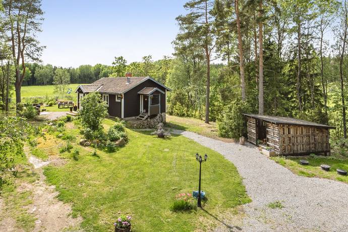 2 rum Vinterbonat fritidshus på Skälby 155 Saladamm Sala kommun - bild 19