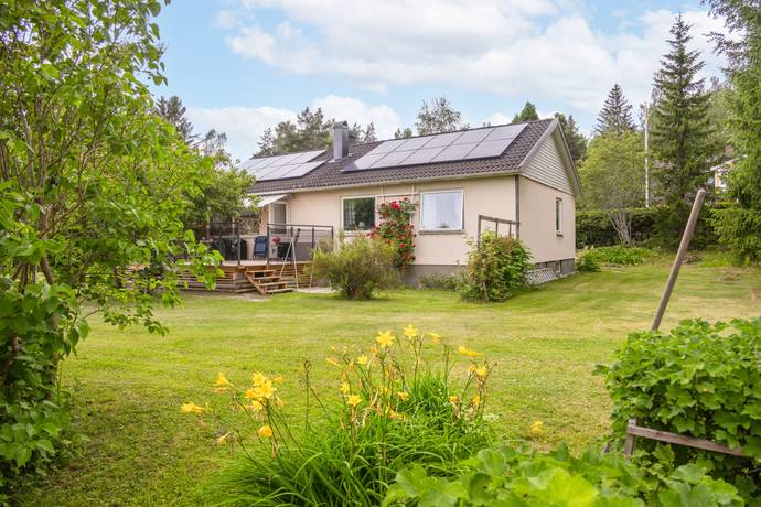 4 rum villa på Rönnvägen 12 Häverödal, Norrtälje kommun - bild 1