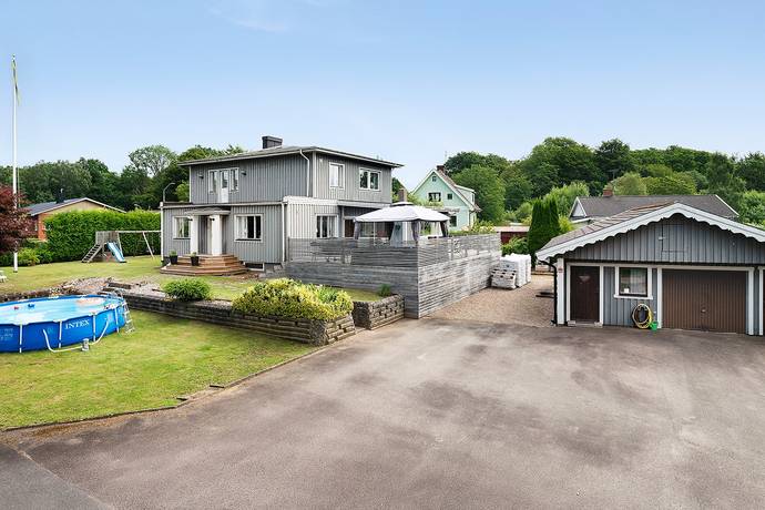5 rum villa på Finjavägen 37 Tyringe, Hässleholms kommun - bild 1