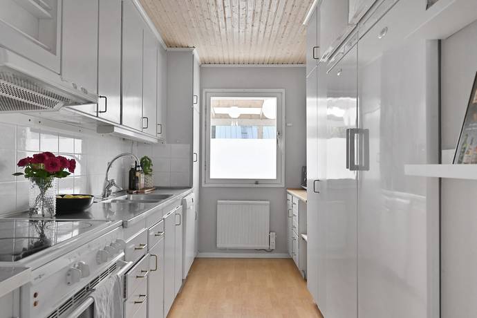 6 rum Radhus på Ramsdalsvägen 53 Vendelsö Haninge kommun - bild 14