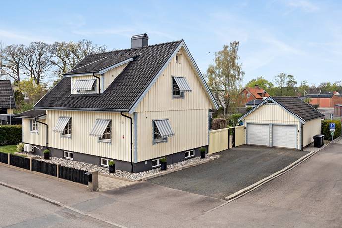 5 rum villa på Torggatan 10 Perstorp, Perstorps kommun - bild 1