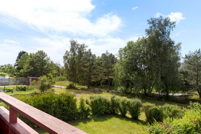 4 rum lägenhet på Malörtsgatan 103 Gårdsten, Göteborgs kommun - bild 2