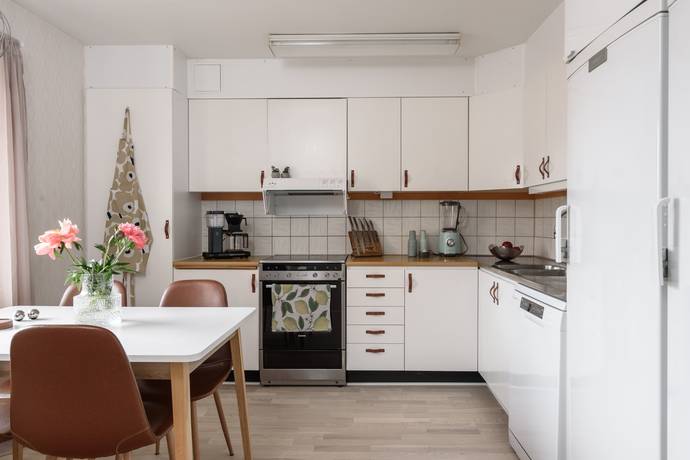 2 rum Lägenhet på Östregårdsgatan 32A Öster Växjö kommun - bild 4