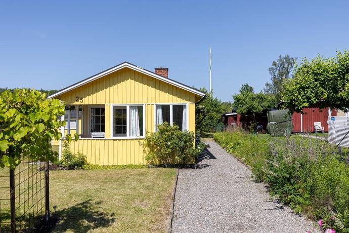 2 rum fritidshus på Malvastigen 25 Gränsta, Västerås kommun - bild 3