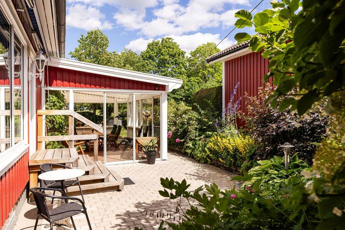 villa på Hässlevägen 35 Örebro, Örebro kommun - bild 3