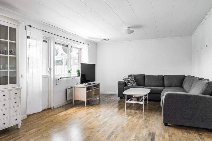 5 rum Radhus på Viringegatan 4 Mjölby kommun - bild 13