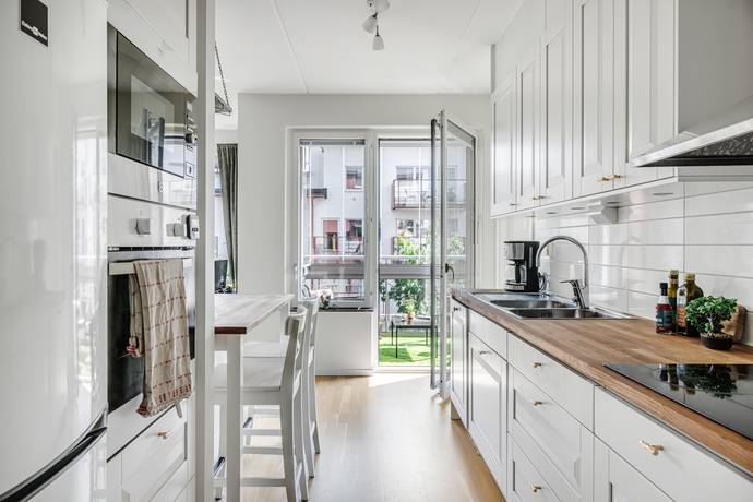 2 rum lägenhet på Persikogatan 83 Hässelby Strand, Stockholms kommun - bild 3