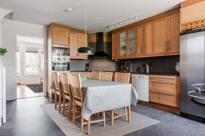 4 rum Radhus på Ivar Widéensgatan 84 Hindsbo Skara kommun - bild 7