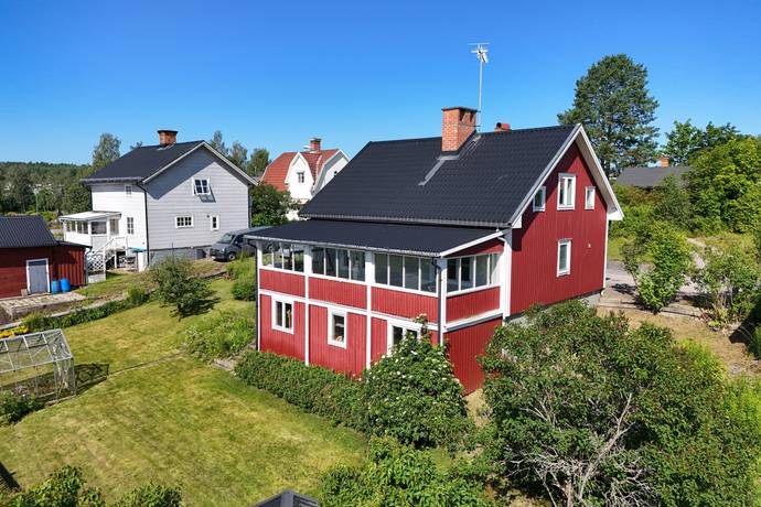 5 rum villa på Arborénsgatan 4 Bollnäs, Bollnäs kommun - bild 1