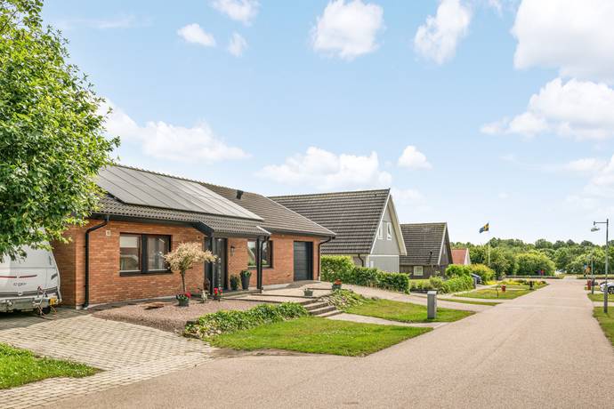 villa på Nils Jens väg 8 Svalövssjön, Svalövs kommun - bild 1