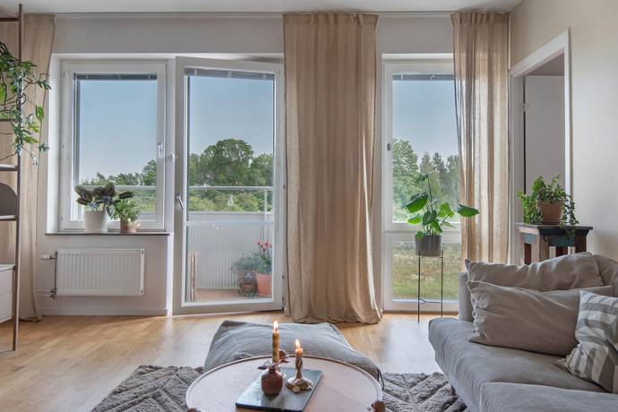 4 rum lägenhet på Perstorpsvägen 110 Farsta, Stockholms kommun - bild 2