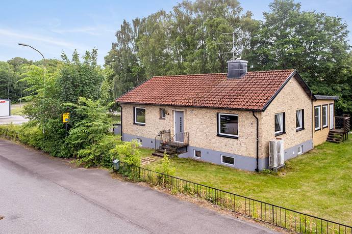 5 rum villa på Doktorsgatan 31 Tyringe, Hässleholms kommun - bild 1