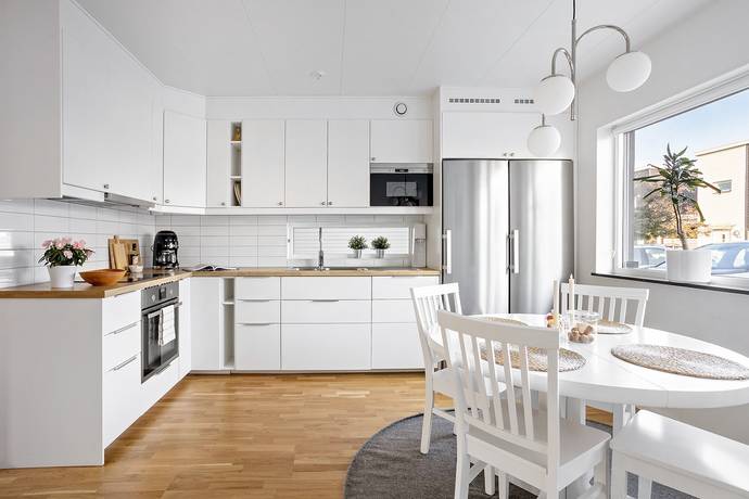 4 rum radhus på Drevevägen 19 O Ekeby-almby, Örebro kommun - bild 4