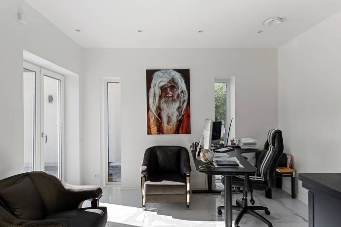 365 m² Villa på Järpvägen 24 Järfälla kommun - bild 23