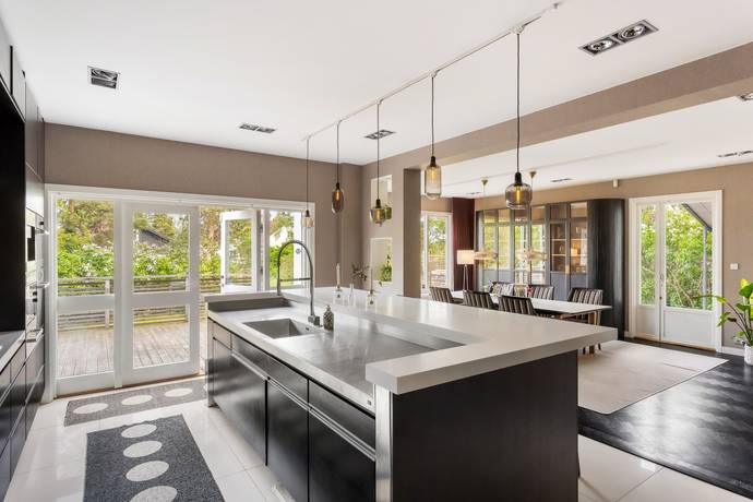 9 rum villa på Nåsvägen 5 Bromma - Nockeby, Stockholms kommun - bild 5