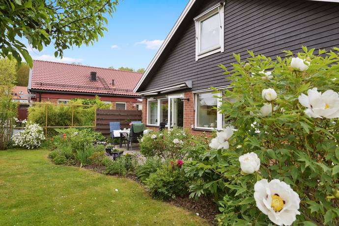 6 rum villa på Sörgårdsvägen 115 Tullinge, Botkyrka kommun - bild 4