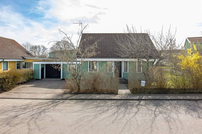 4 rum Villa på Bermansgatan 20 Västra Gärdet Falkenbergs kommun - bild 2