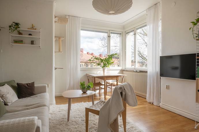 2 rum lägenhet på Tegelbruksvägen 16, 3 tr Midsommarkransen, Stockholms kommun - bild 3