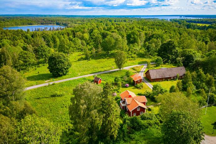 5 rum gård/skog på Ed Nissatorp 1 Bor, Värnamo kommun - bild 2