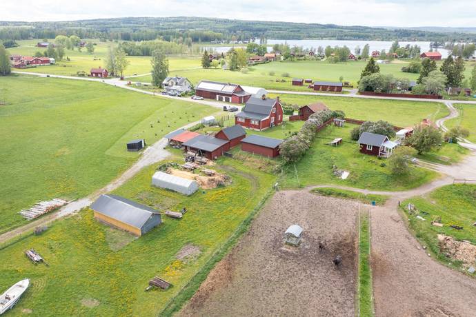 6 rum Gård/skog på Åshagsvägen 4 SÖDERBÄRKE Sörbo Smedjebackens kommun - bild 50