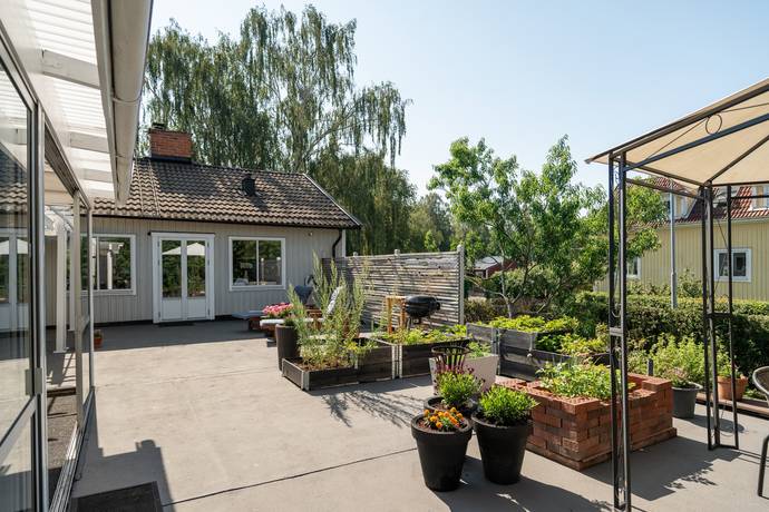 6 rum villa på Vassvägen 2A Bromma Kyrka, Stockholms kommun - bild 3
